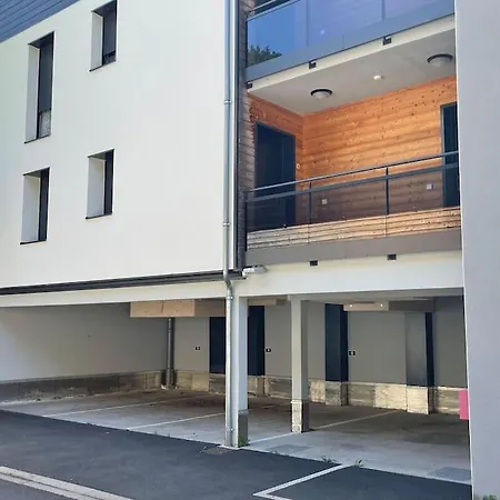 דירה Le B4 - La Montille לה מן-דור