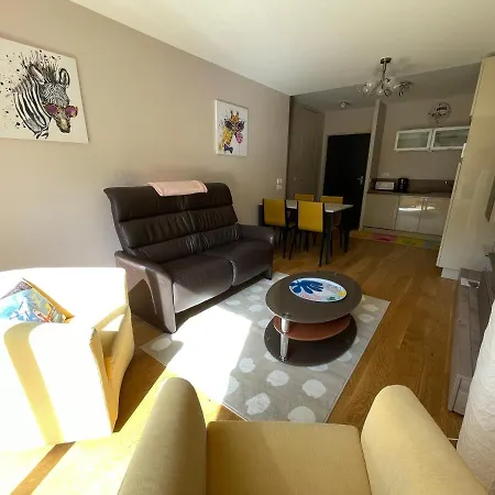Apartman Le B4 - La Montille - Lumineux - Parking Couvert - Wifi